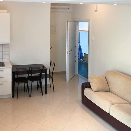 Cozy Studio Near The Beach 1Stfloor Nea Iraklitsa المظهر الخارجي الصورة